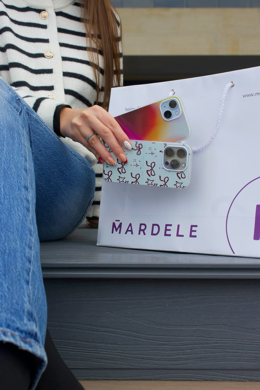 Fundas y correas modernas: el accesorio que transforma tu estilo
